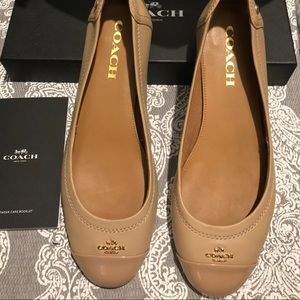 Coach flats